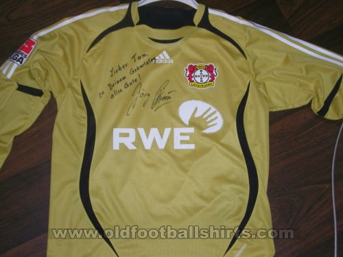 Bayer 04 Leverkusen Goalkeeper football shirt 2006 - 2007