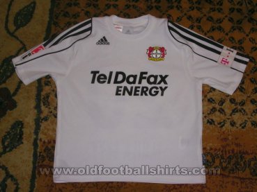 Bayer 04 Leverkusen Goalkeeper football shirt 2008 - 2009