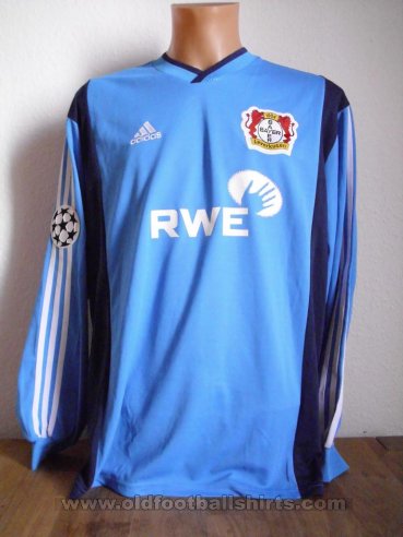 Bayer 04 Leverkusen Away football shirt 2002 - 2003