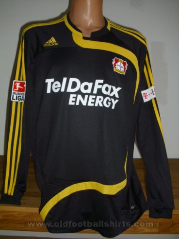 Bayer 04 Leverkusen Third football shirt 2007 - 2008