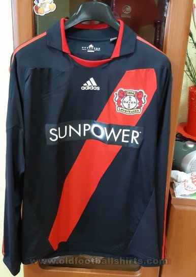 Bayer 04 Leverkusen Home football shirt 2011 - 2012
