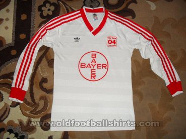 Bayer 04 Leverkusen Away football shirt 1986 - 1987