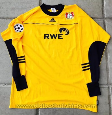 Bayer 04 Leverkusen Goalkeeper football shirt 2002 - 2003