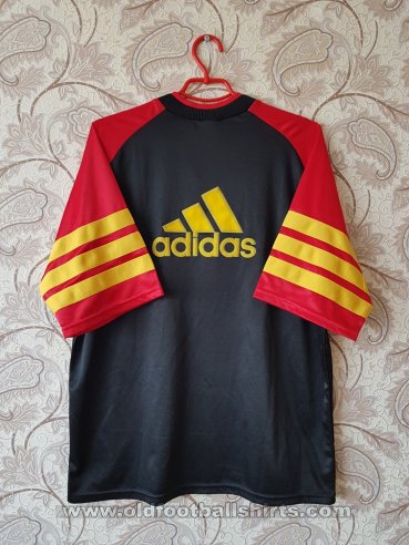 Bayer 04 Leverkusen Training/Leisure football shirt 1998 - 1999
