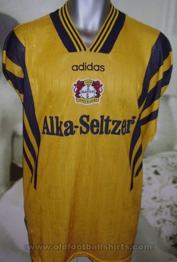 Bayer 04 Leverkusen Away football shirt 1996 - 1997