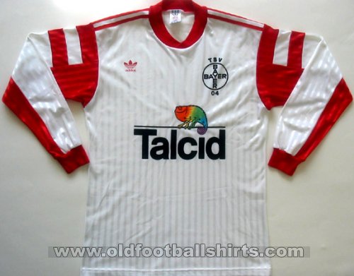 Bayer 04 Leverkusen Away football shirt 1990 - 1991