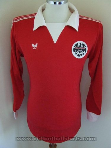 Eintracht Frankfurt Home football shirt 1975 - ?