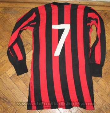 Eintracht Frankfurt Home football shirt 1968 - 1969