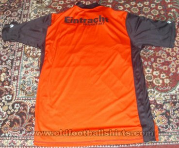 Eintracht Frankfurt Home football shirt 2004 - 2005