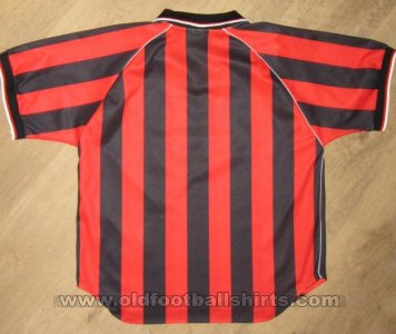 Eintracht Frankfurt Home football shirt 2002 - 2003