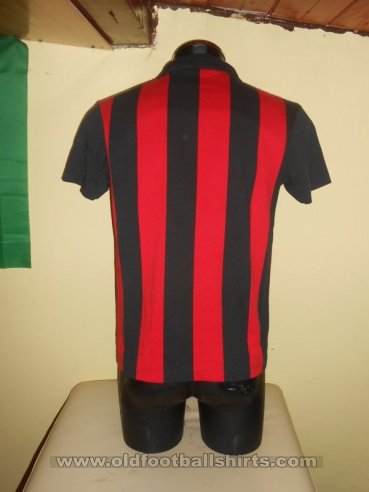 Eintracht Frankfurt Retro Replicas football shirt (unknown year)