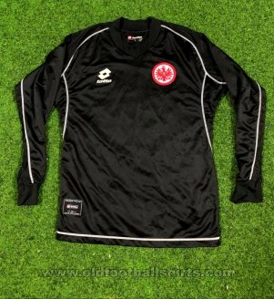 Eintracht Frankfurt Training/Leisure football shirt (unknown year)