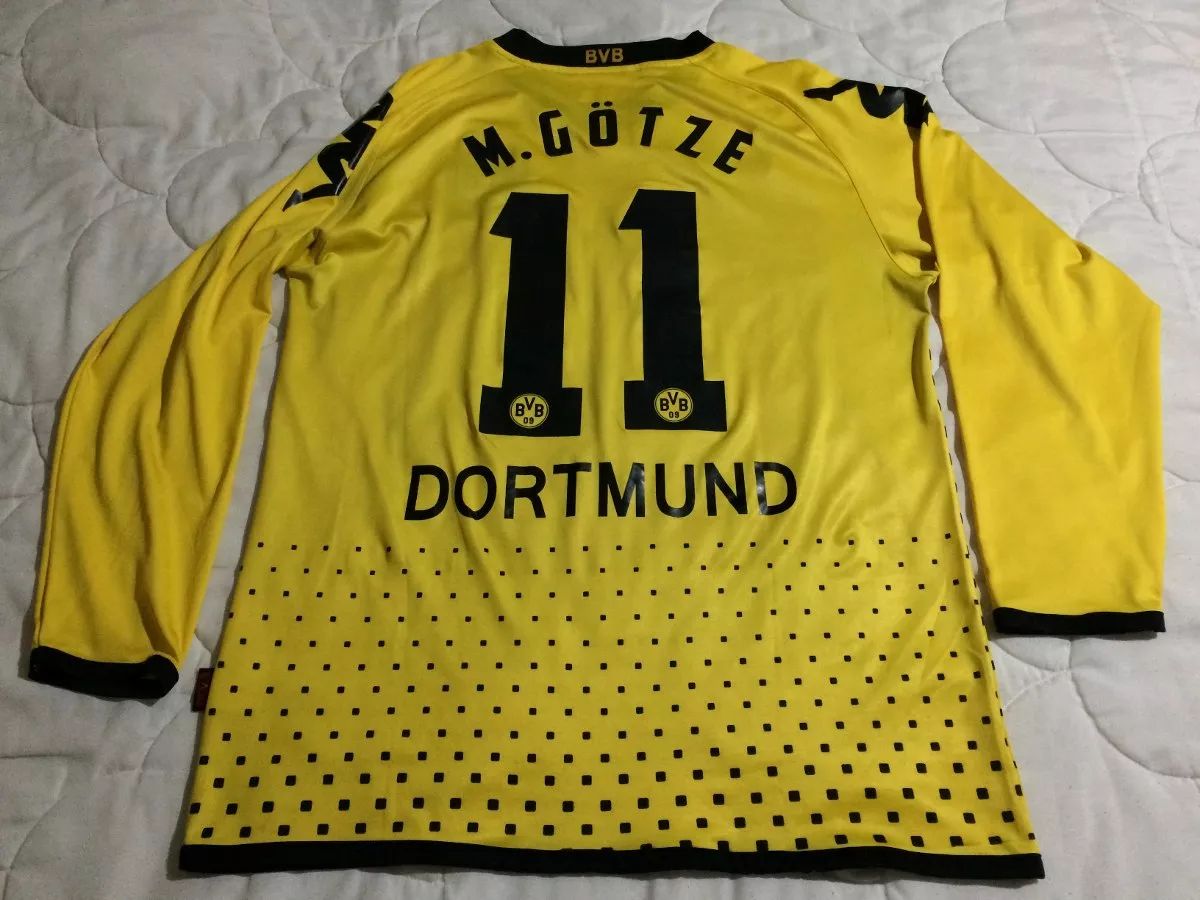Borussia Dortmund Home football shirt 2011 - 2012. Sponsored by Evonik