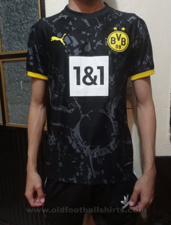 Borussia Dortmund Away football shirt 2023 - 2024