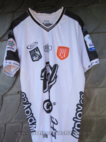 Envigado FC Away football shirt (unknown year)