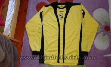 Hjulsbro IK Goalkeeper football shirt (unknown year)