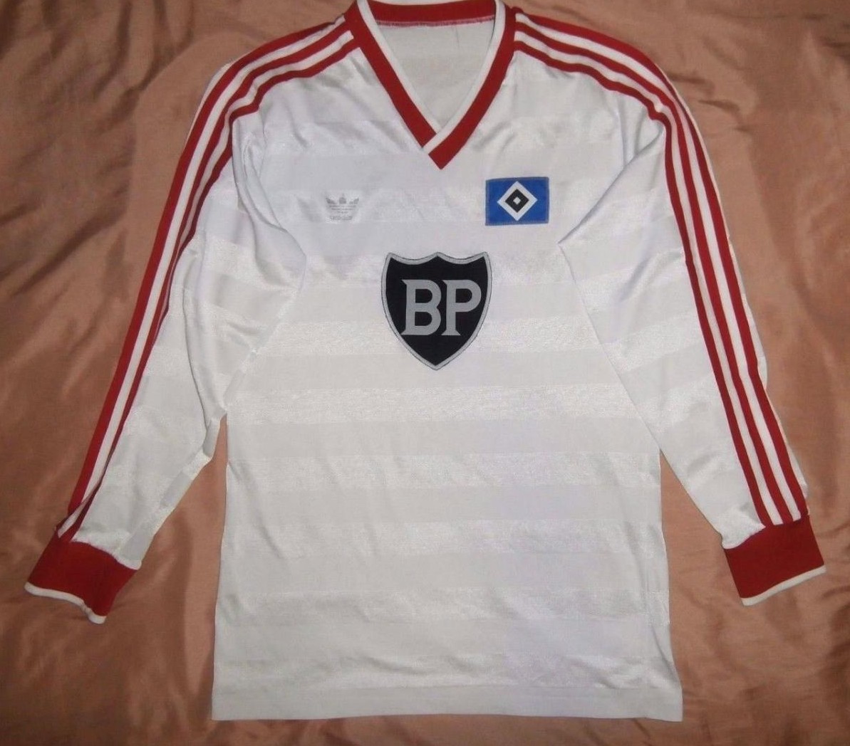 Hamburg Home football shirt 1985 1987. Sponsored by BP