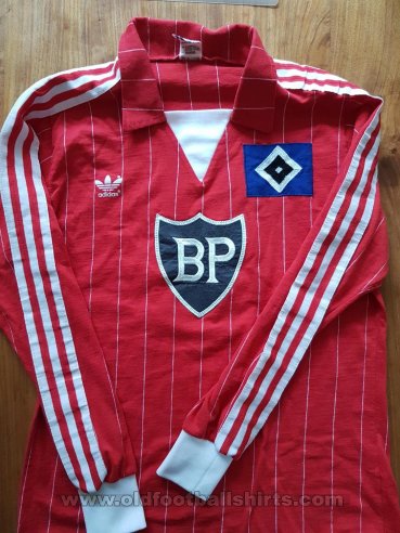 Hamburg Away football shirt 1982 - 1983