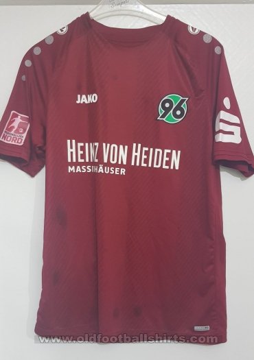 Hannover 96 Home football shirt 2014 - 2015