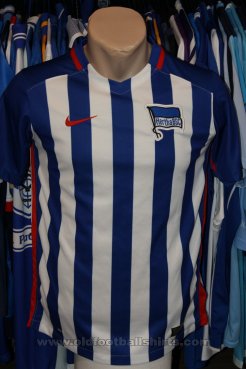 Hertha Home φανέλα ποδόσφαιρου 2015 - 2016