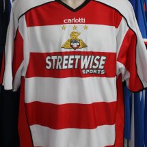 Doncaster Rovers Home Camiseta de Fútbol 2005 - 2006 sponsored by Streetwise Sports
