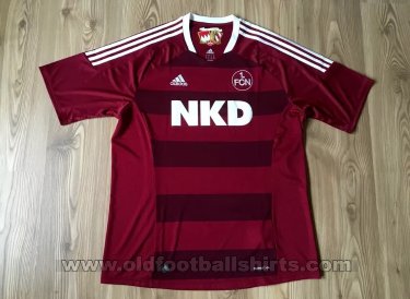 Nurnberg Home Maillot de foot 2012 - 2013