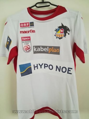 St. Pölten Third football shirt 2017 - 2018