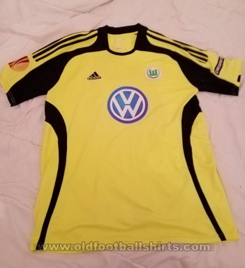 VfL Wolfsburg Tredje fotbollströja 2009 - 2010