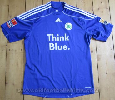 VfL Wolfsburg Third football shirt 2009 - 2010