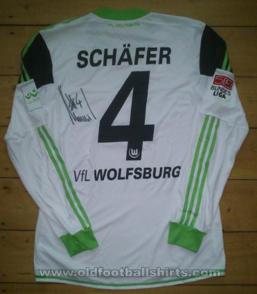 VfL Wolfsburg Away football shirt 2012 - 2013