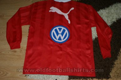 VfL Wolfsburg Training/Leisure football shirt 1997 - 2014