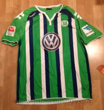 VfL Wolfsburg Away football shirt 2015 - 2016