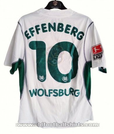 VfL Wolfsburg Home football shirt 2002 - 2003