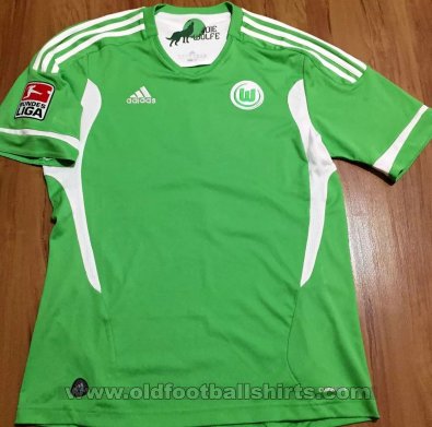 VfL Wolfsburg Home football shirt 2011 - 2012