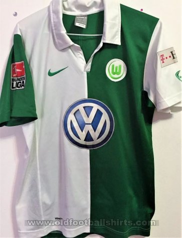 VfL Wolfsburg Home football shirt 2007 - 2008