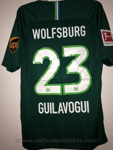VfL Wolfsburg Home football shirt 2018 - 2019