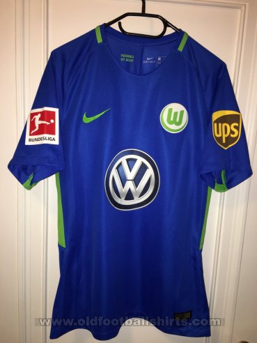 VfL Wolfsburg Away football shirt 2017 - 2018