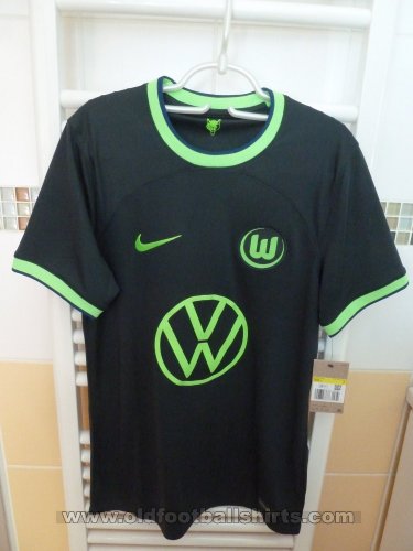 VfL Wolfsburg Away football shirt 2022 - 2023