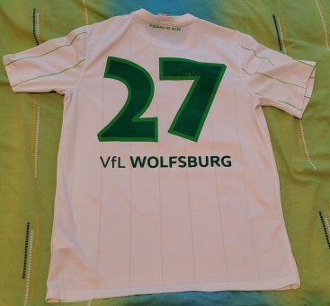 VfL Wolfsburg Third football shirt 2016 - 2017