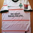 Away baju bolasepak 2009 - 2010