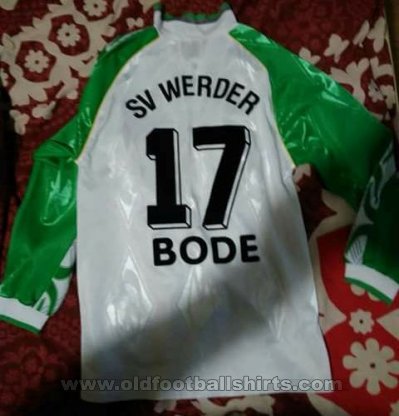 Werder Bremen Home baju bolasepak 1995 - 1996