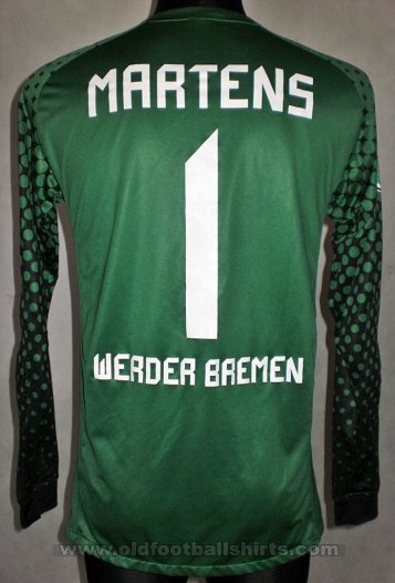 Werder Bremen Goalkeeper football shirt 2010 - 2012
