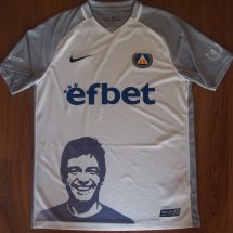 Levski Sofia Home football shirt 2018 - 2019 sponsored by Efbet