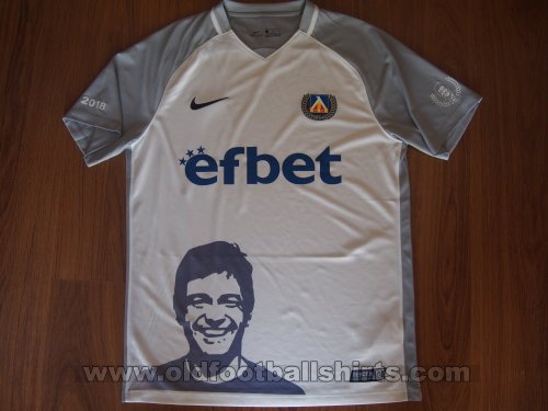 Levski Sofia Third football shirt 2018 - 2019