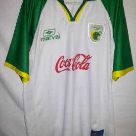 Loros de la Universidad de Colima Home football shirt 2009 - 2010 sponsored by Coca Cola