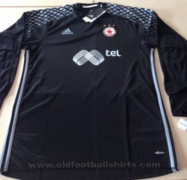  CSKA Sofia Goalkeeper football shirt 2016 - 2017