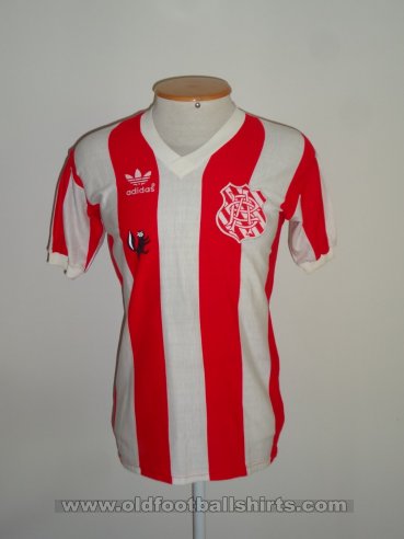 Bangu Atlético Clube Home football shirt 1984