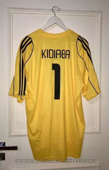 Tout Puissant Mazembe Goalkeeper football shirt 2010 - 2011