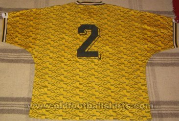 Botev Plovdiv Home football shirt 1995 - 1997