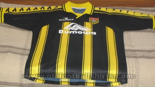Botev Plovdiv Home football shirt 1999 - 2001